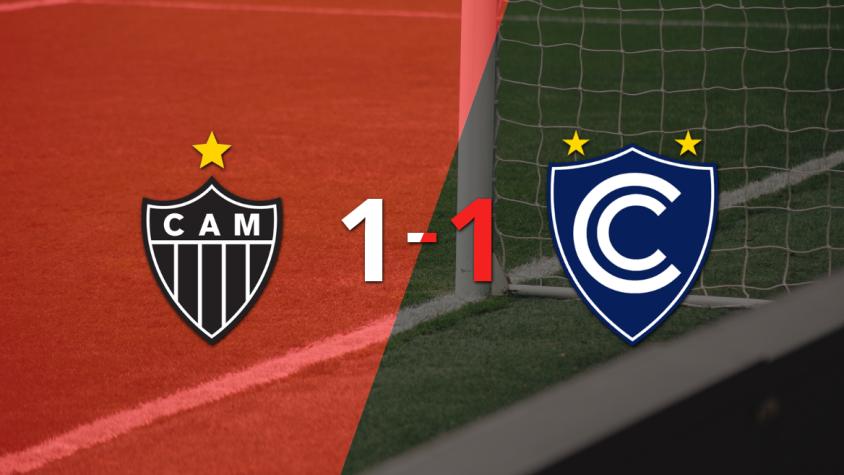 Atlético Mineiro logró sacar el empate de local frente a Cienciano