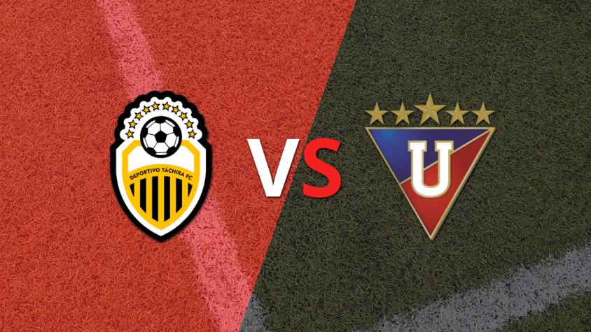 Pitazo inicial para el duelo entre Táchira y Liga de Quito