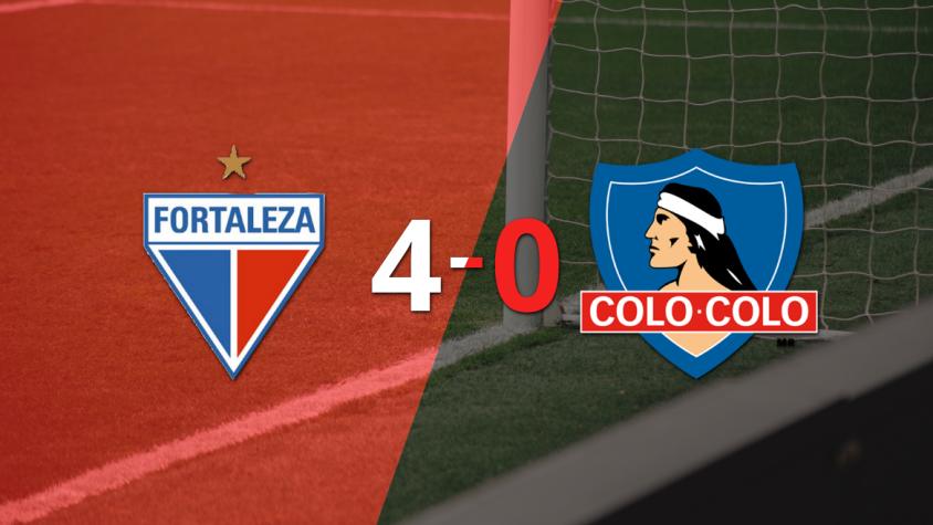 Fortaleza sentenció con goleada 4-0 a Colo Colo