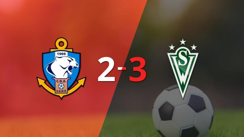 Ganó Santiago Wanderers y está en Cuartos de Final