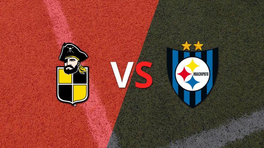 Coquimbo Unido y Huachipato llegan al segundo tiempo sin goles