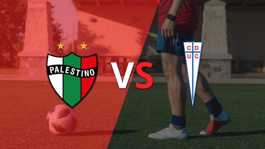 Ya rueda el balón entre Palestino y U. Católica en el estadio el imperial de La Cisterna