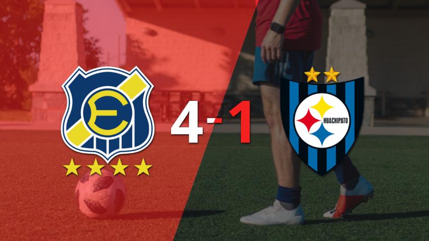 Con doblete de Sebastián Sosa Sánchez, Everton liquidó 4-1 a Huachipato