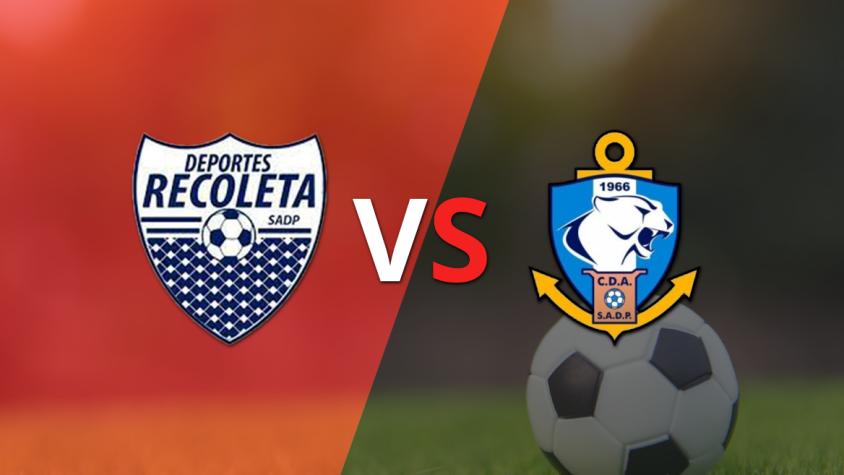 D. Antofagasta le está ganado a Recoleta por 2 a 1