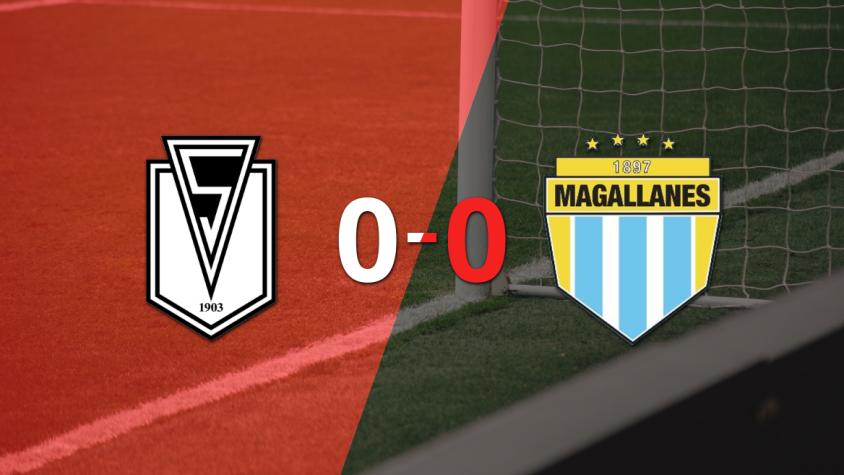 El clásico metropolitano terminó en empate 0-0 en el estadio Municipal La Pintana