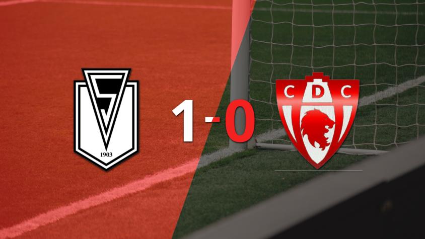 Con un solo gol de penal, Santiago Morning derrotó a D. Copiapó en el estadio Municipal La Pintana