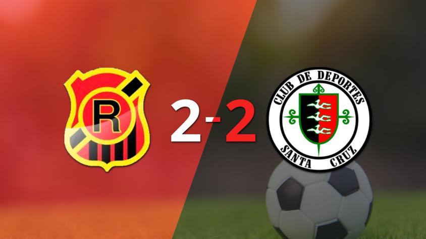 Muchos goles en el empate a 2 entre Rangers y Dep. Santa Cruz