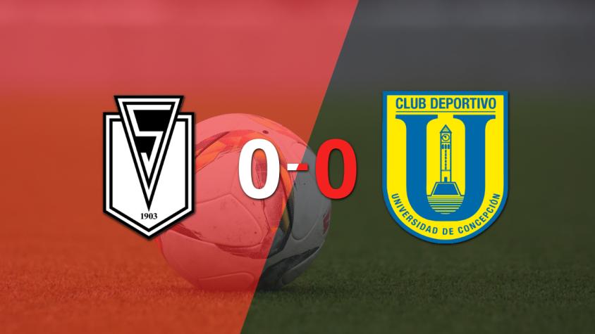 Santiago Morning y U. Concepción igualaron sin goles en el marcador