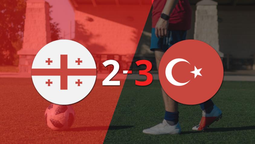 Con dos goles de Kerem Aktürkoglu, Turquía venció a Georgia