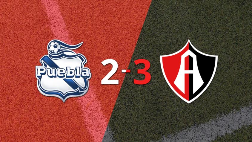 Atlas logra una emocionante victoria por 3 a 2 sobre Puebla