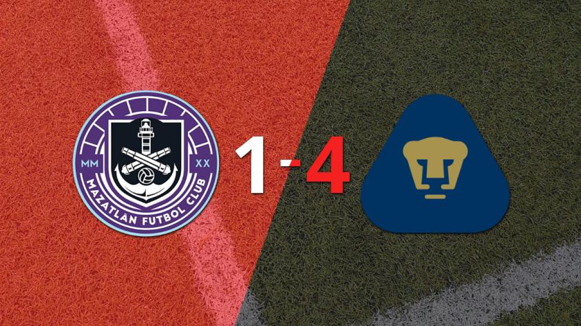 Pumas UNAM le pasó por encima a Mazatlán con doblete de Guillermo Martínez