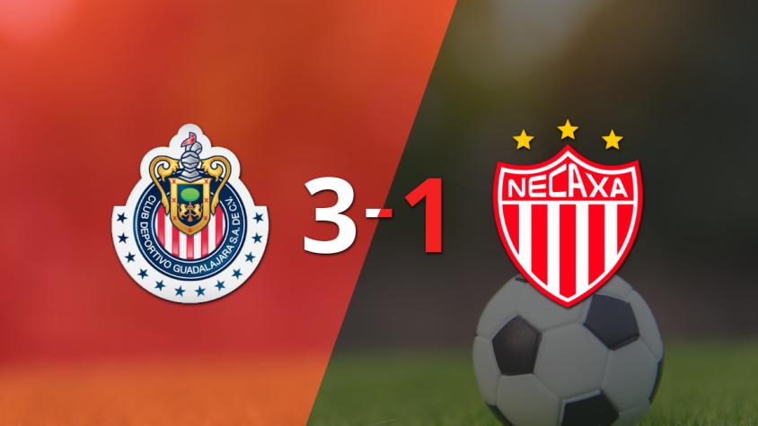 Necaxa fue derrotado por Chivas con un marcador de 3-1 