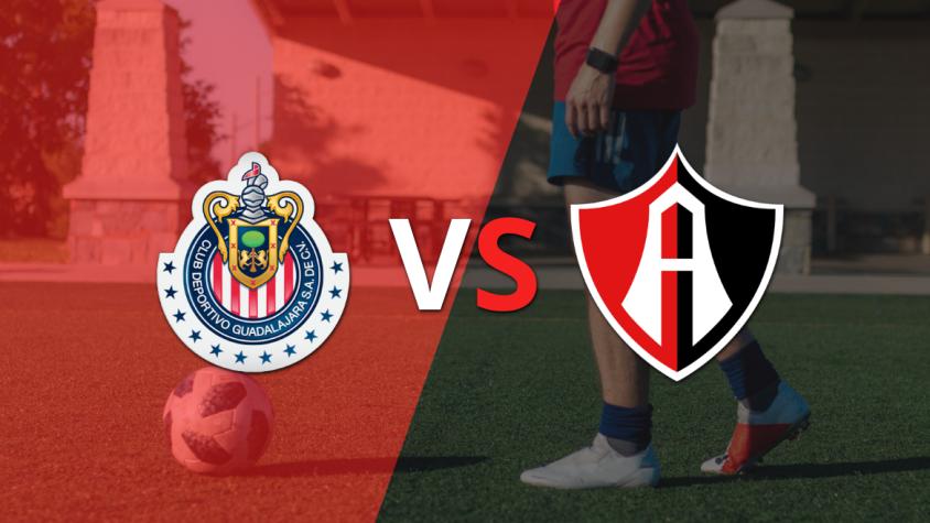 EN VIVO: Chivas golea a Atlas con un marcador 4-0