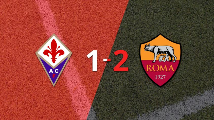Roma le dio vuelta el partido a Fiorentina con un 2-1