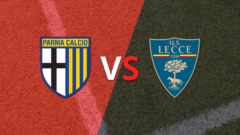 Lecce se enfrenta ante Parma con la ilusión de salir del fondo la tabla