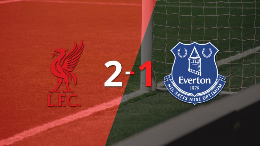 Liverpool se impuso 2-1 en el Derbi de Merseyside ante Everton