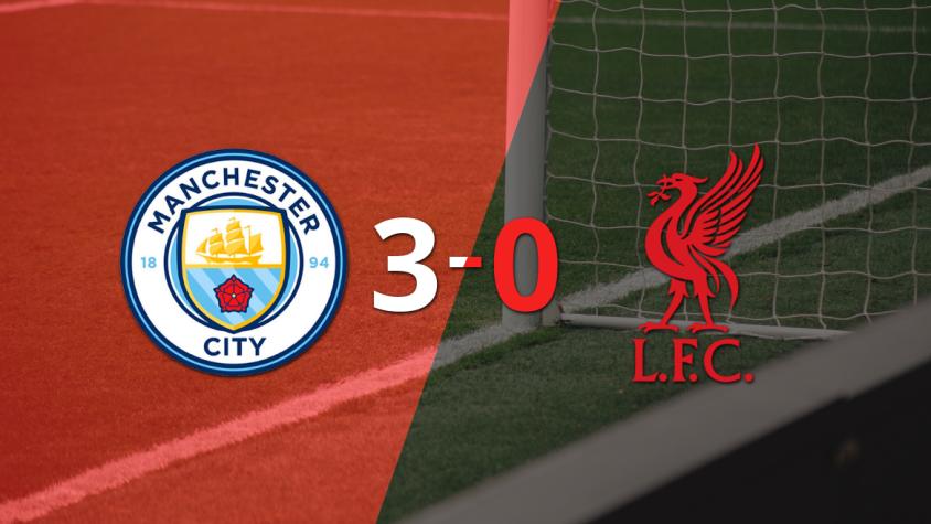 Manchester City sentenció con goleada 3-0 a Liverpool