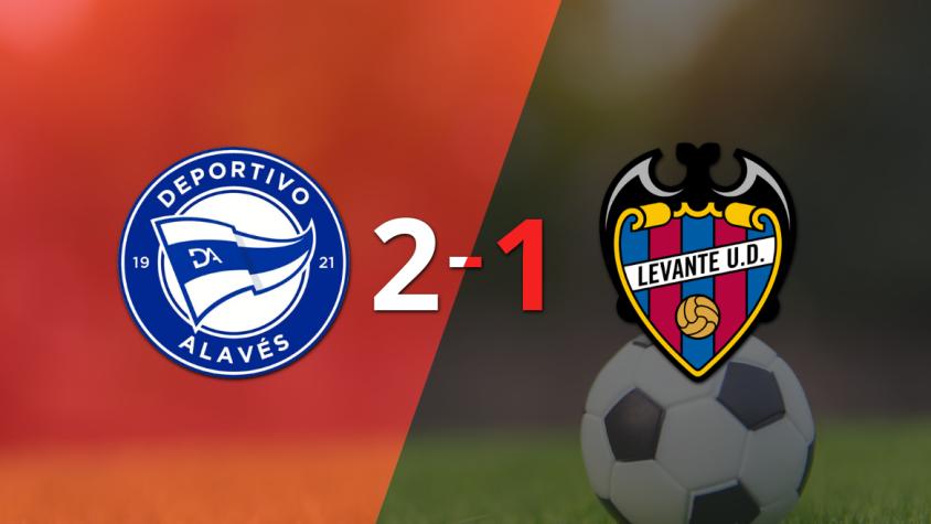 Con un gol agónico, Alavés venció a Levante por 2 a 1