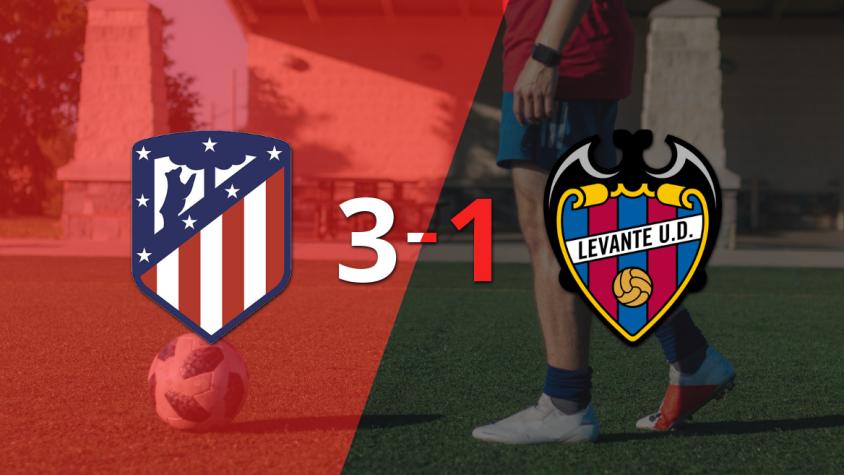 Antoine Griezmann marca un doblete en la victoria 3-1 de Atlético de Madrid ante Levante