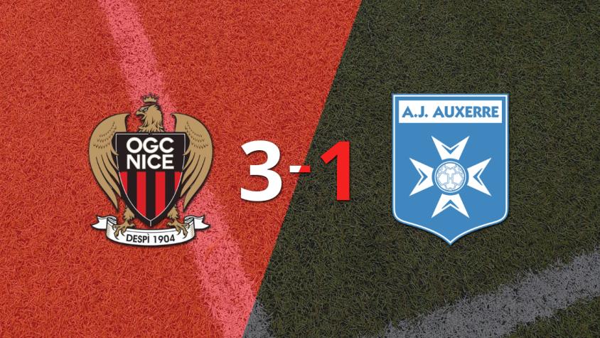 Nice superó por 3-1 a Auxerre como local