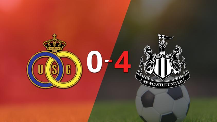 Doblete de Anthony Gordon en la goleada 4-0 de Newcastle United frente a U. Saint-Gilloise
